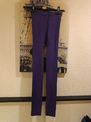 Mallas moradas de mujer