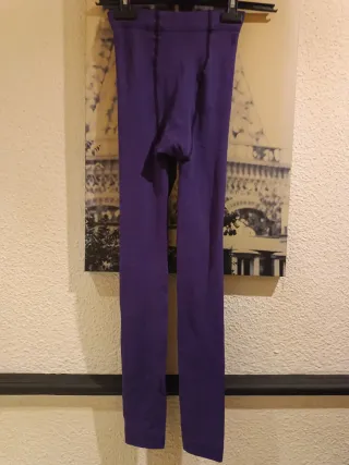 Mallas moradas de mujer