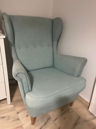 Divano a orecchio celeste Butacón