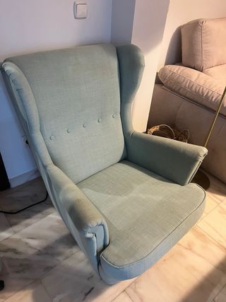 Divano a orecchio celeste Butacón