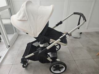 Carrito Bugaboo Fox 2 negro con Chasis Aluminio