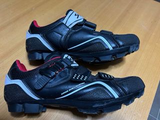 Zapatillas Ciclismo Spiuk y B-Pro. Talla 45