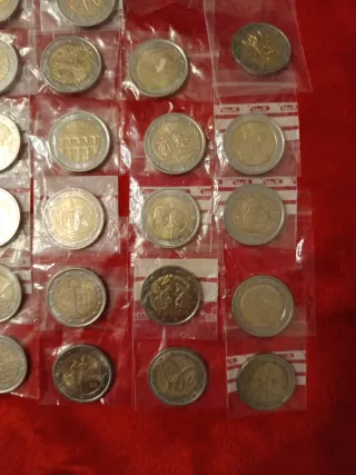 Set 27 monete 2 euro