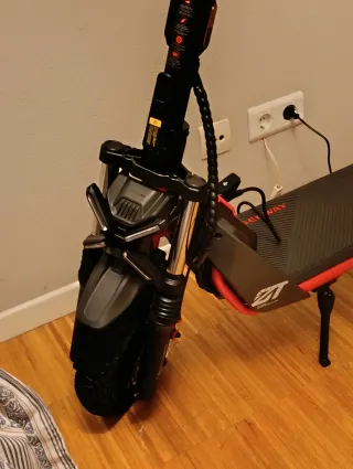 Patinete eléctrico Segway ZT3 PRO