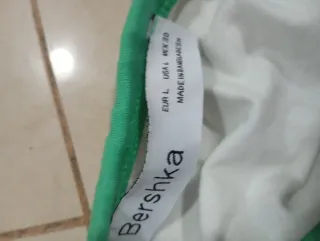 Camiseta Bershka Always Together talla M