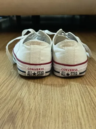 Converse Blancas planas