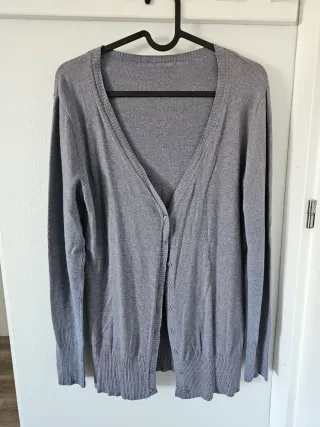 Conjunto cárdigan y camiseta