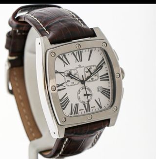 Reloj suizo nuevo