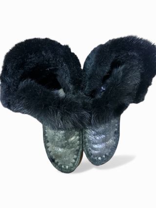 Mou stivali neri e argento con pelliccia