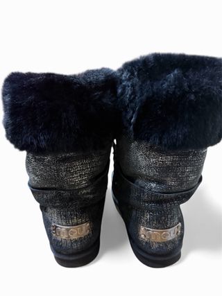 Mou stivali neri e argento con pelliccia