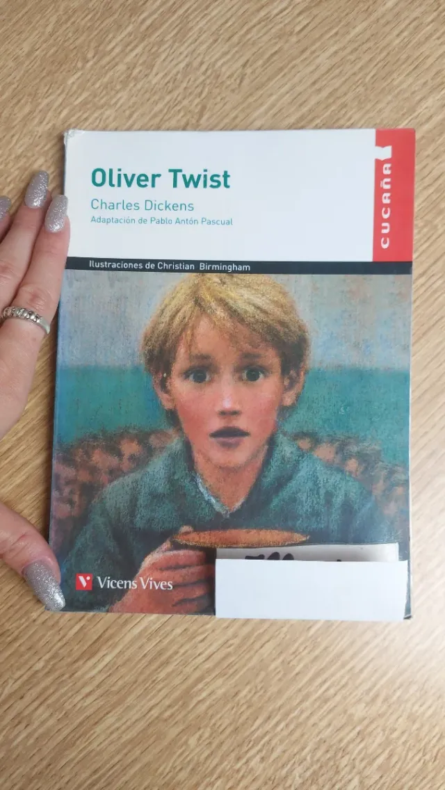 Oliver Twist - Cucaa (Cucana) (Spanish Edition)
