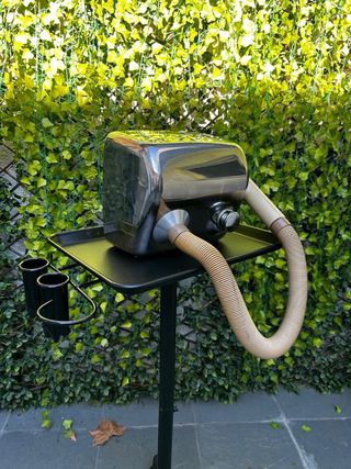 Secador de Pared Nofer