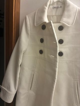 Abrigo corto blanco