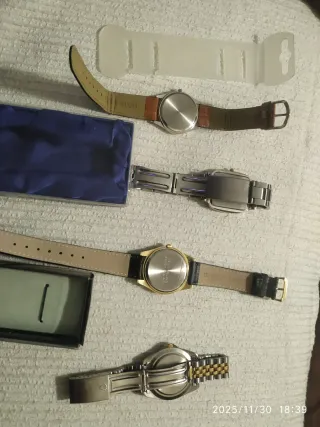 Lote de 4 relojes
