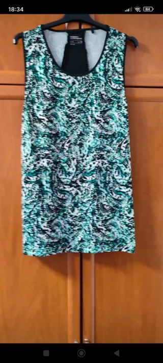 Camiseta deportiva chica Talla L