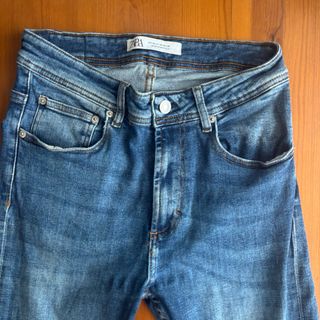 Pantalón vaquero Zara
