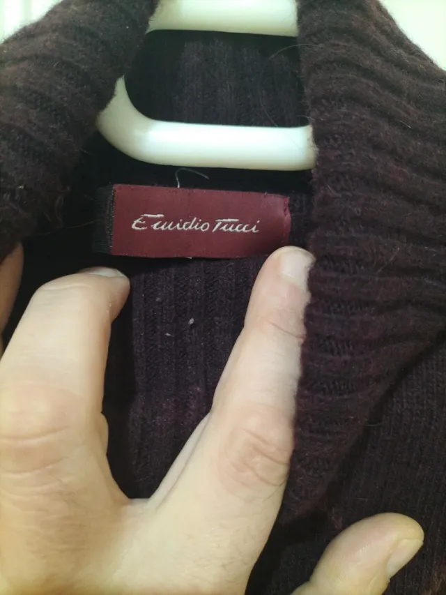 Jersey Emilio Tucci cuello alto