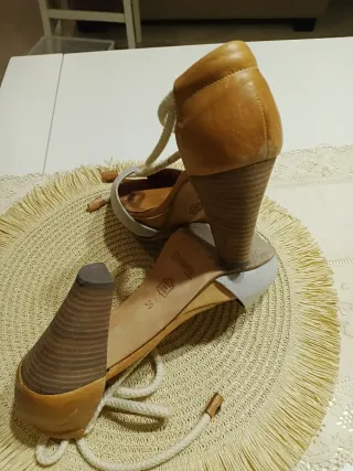 Sandalias Anairo Kupuri Beige/Marrón