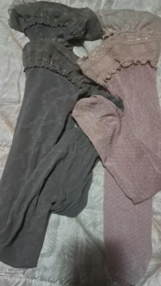 2 paia Autoreggenti grigio e rosa con pizzo