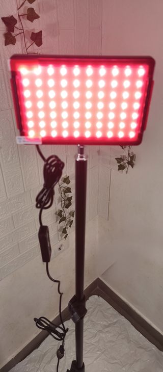 Panel LED con trípode y filtros