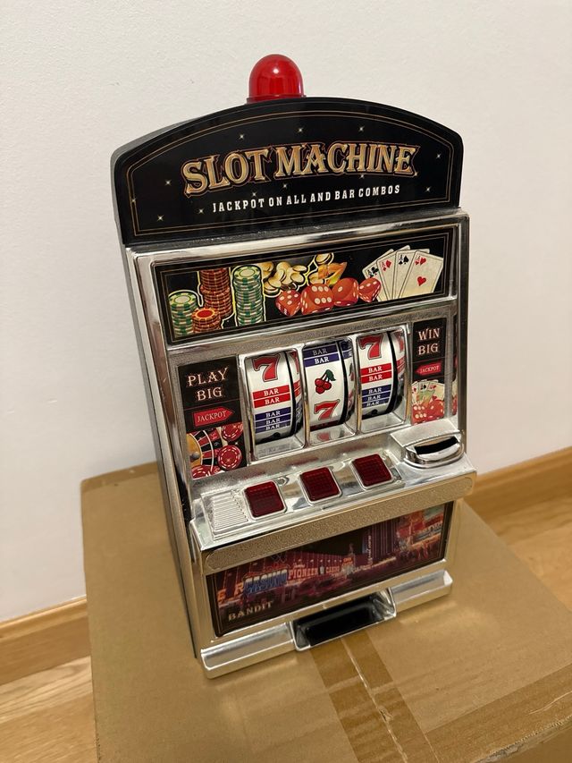 Hucha Slot Machine