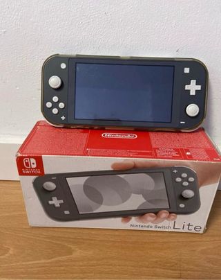 Nintendo Switch Lite Grigia + Custodia