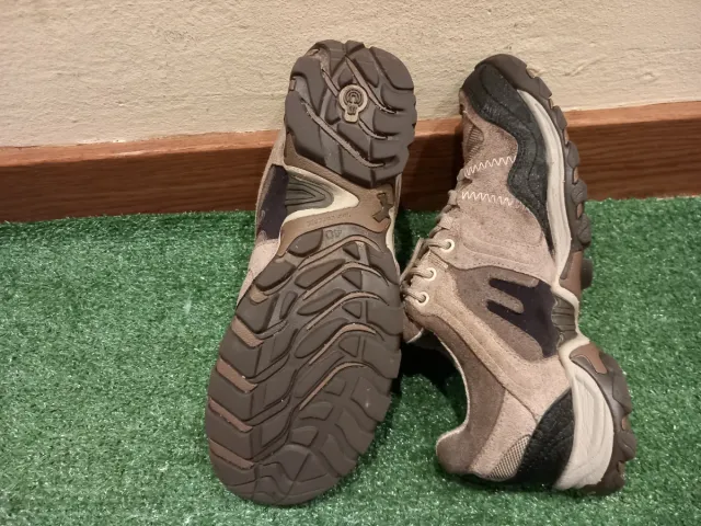 Zapatillas deportivas unisex talla 40