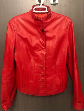 Chaqueta de cuero roja vintage