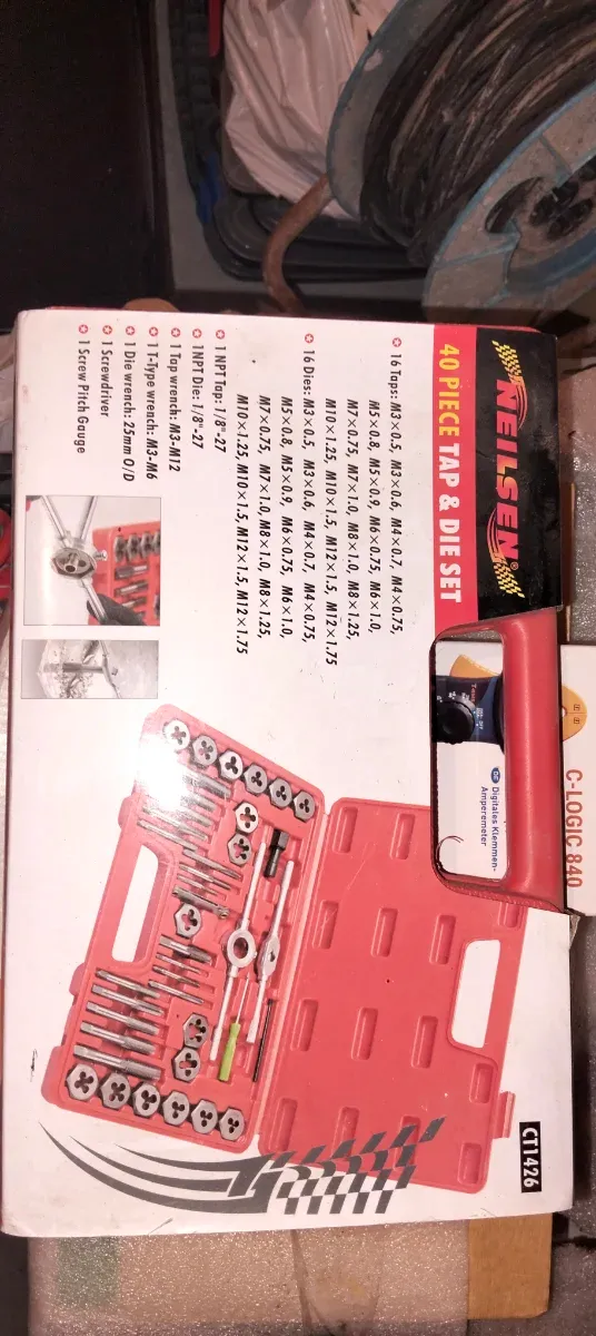 Set di maschi e terrine 40 pezzi