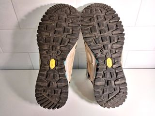 Zapatillas Altus Montaña Beige/Turquesa