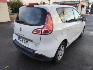 Renault Scenic 2010