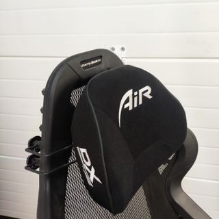 Sedia da gaming DX RACER AIR di fascia alta con materiali robusti di qualità