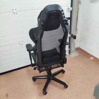 Sedia da gaming DX RACER AIR di fascia alta con materiali robusti di qualità