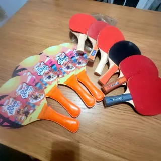Set de 6 raquetas de ping pong y palas