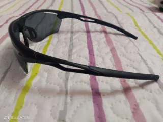 Gafas de sol deportivas negras