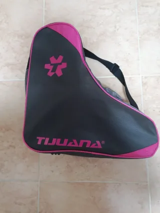 Patines de 4 ruedas en linea con Protecciones.