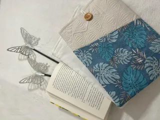 Funda libro artesanal