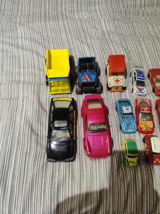 Lote coches a escala diferentes marcas