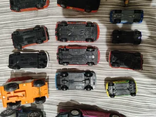 Lote coches a escala diferentes marcas