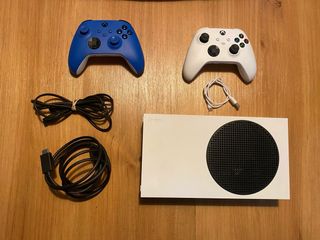 Console Xbox Series S + 2 Controller