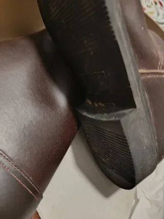 Botos de cuero hombre T43