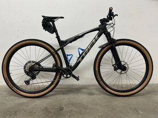 Trek Supercaliber full Carbono y full Shimano XT