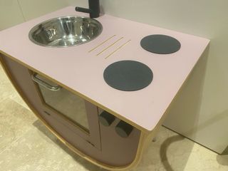 Cocina de juguete de madera de Sebra