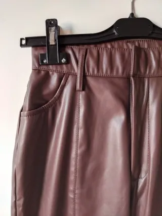 Pantaloni dritti in PU SHEIN marrone