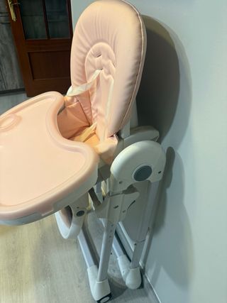 Trona de bebé rosa plegable