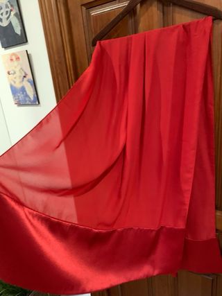Chal estola rojo satén y gasa