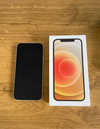 iPhone 12 100% Batería