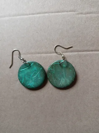 Pendientes redondos verdes