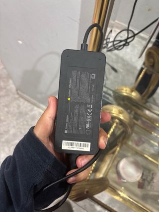 Patinete eléctrico blanco