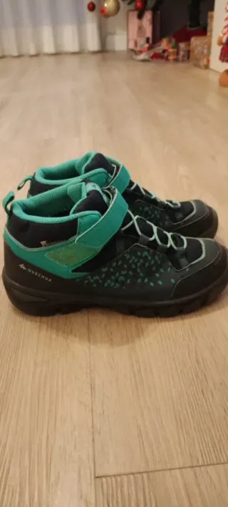 Botas montaña Quechua niña T.35